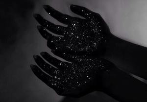     

:	beautiful-hands-holding-stars-gif.jpg‏
:	36
:	17.5 
:	330673